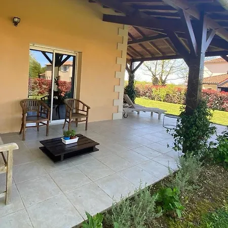 Villa Private Luxury With Big Garden On Park With Swimming Pool - Golf And Restaurant Nearby *