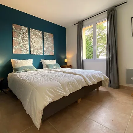 Private Luxury With Big Garden On Park With Swimming Pool - Golf And Restaurant Nearby Villa